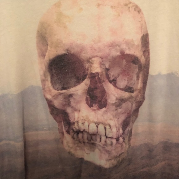 Tee 💀💀💀💀💀! - Picture 2 of 3